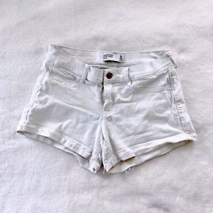 {Abercrombie} Raw Hem Denim Short
